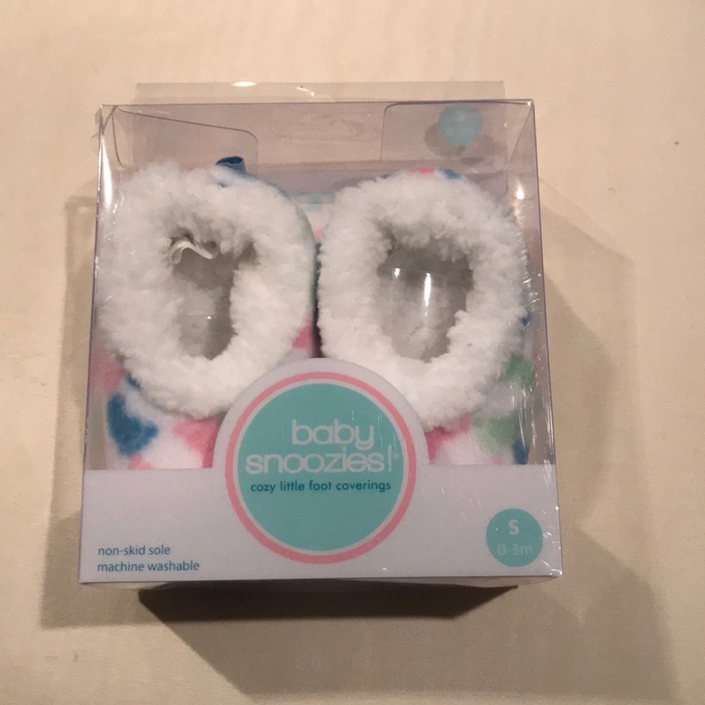 Baby Snoozies ! Size S 0-3 M